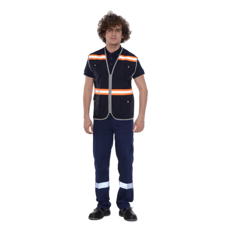 Sleeveless Vest